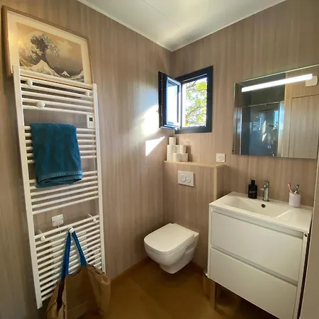 Tiny House En Lisiere De Foret